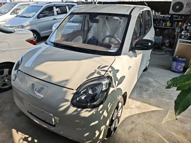 Фотография автомобиля — Wuling Hongguang Mini EV