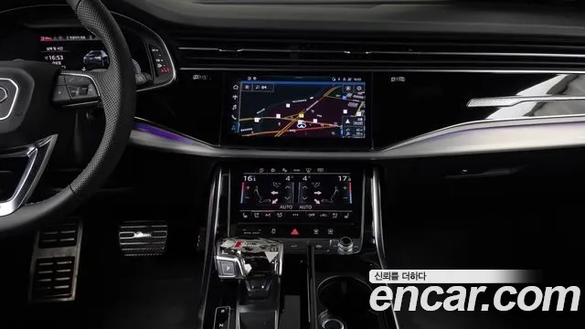 Audi Q8 55 TFSI quattro Premium — Фото автомобиля 12
