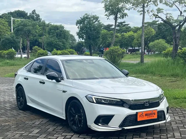 Honda Civic — Фото автомобиля 3