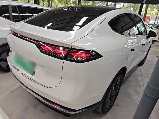 GAC Hyptec HT — Фото автомобиля 6