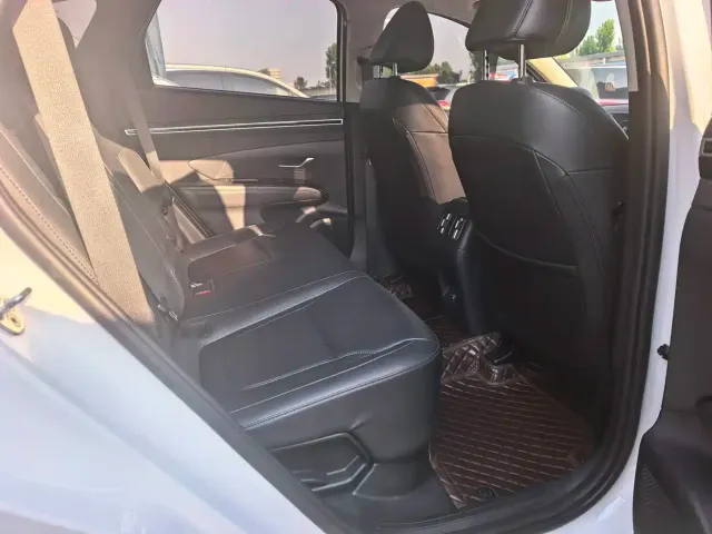 Hyundai Hyundai Tucson 2022 Tucson L 2.0L Hybrid Premium Edition — Фото автомобиля 11
