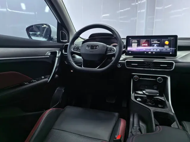 Geely Binyue — Фото автомобиля 9