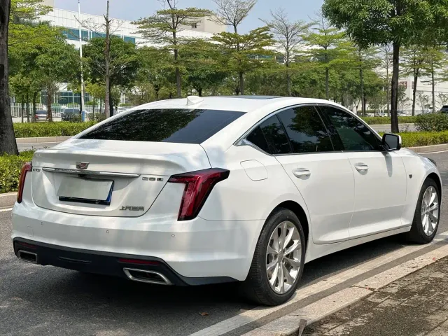 Cadillac CT5 — Фото автомобиля 14