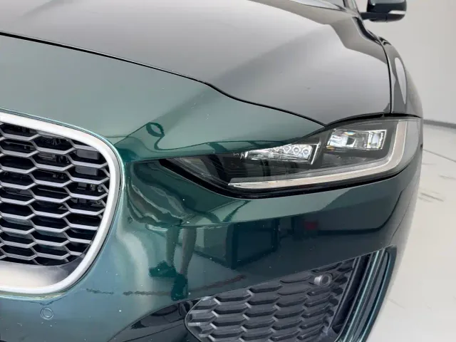 Jaguar XEL — Фото автомобиля 10