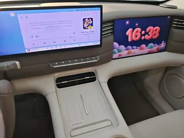 IM Motors LS6 — Фото автомобиля 12