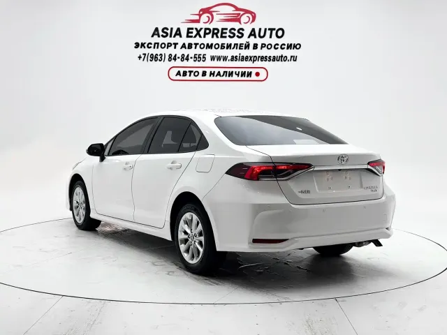 Toyota Corolla — Фото автомобиля 6
