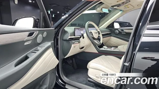 Genesis GV80 — Фото автомобиля 15
