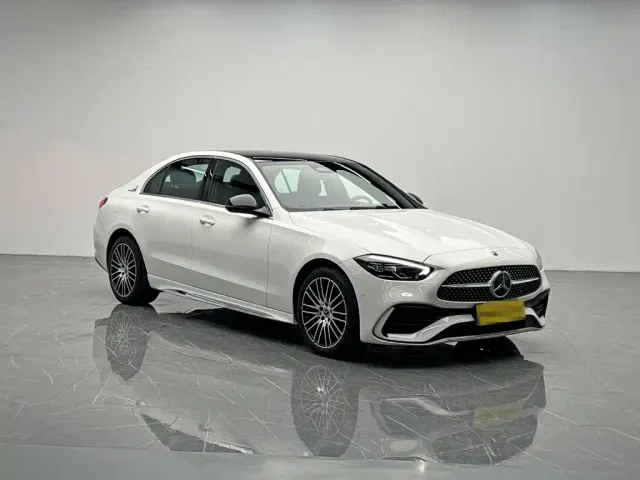 Mercedes-Benz C-Class — Фото автомобиля 8