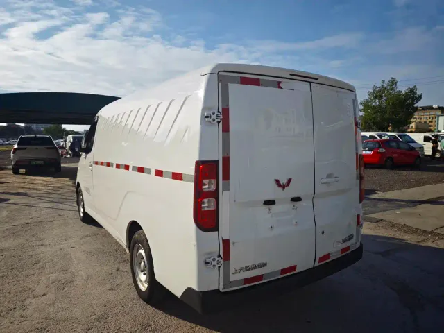 Wuling Yangguang — Фото автомобиля 15