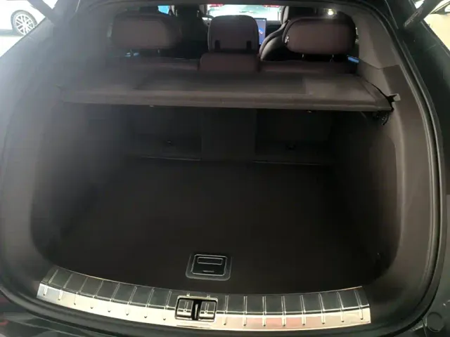 Denza Z9GT — Фото автомобиля 18