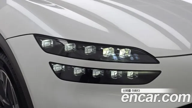 Genesis GV60 — Фото автомобиля 19