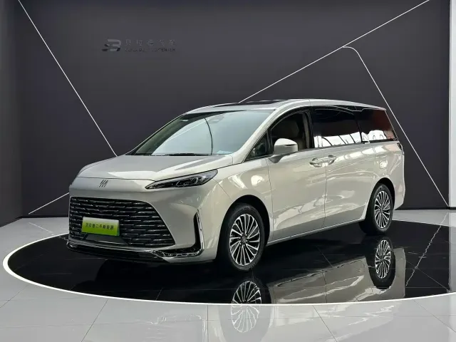 Фотография автомобиля — Buick GL8