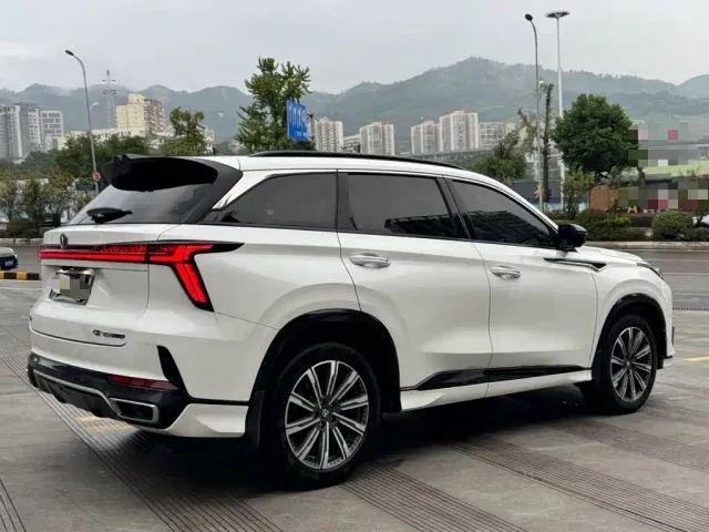 Changan CS75 Plus — Фото автомобиля 6