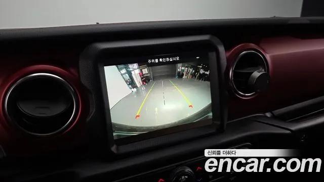 Jeep Wrangler Wrangler (JL) 2.0 Rubicon 2 двери — Фото автомобиля 15