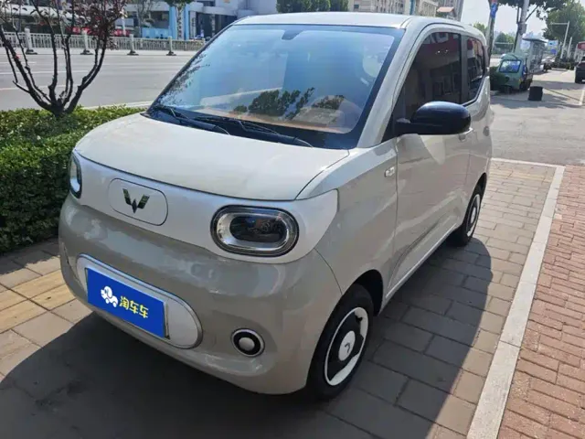 Фотография автомобиля — Wuling Hongguang Mini EV