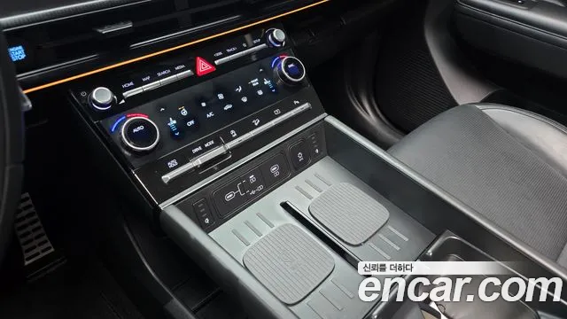 Hyundai Santa Fe MX5 — Фото автомобиля 25