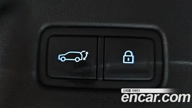 Hyundai Santa Fe — Фото автомобиля 24