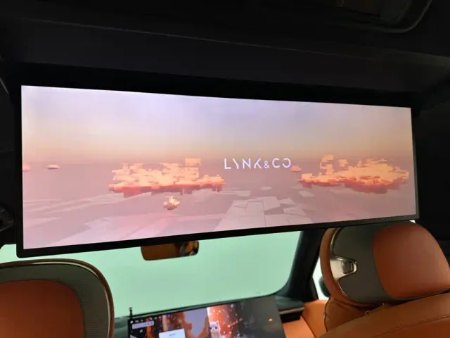 Lynk & Co 900 — Фото автомобиля 17
