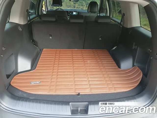 Hyundai Santa Fe — Фото автомобиля 12
