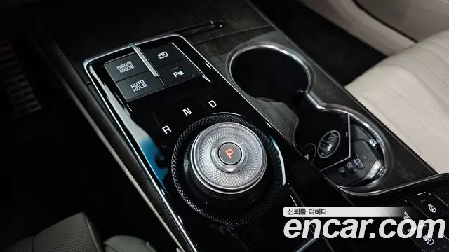 Kia K8 K8 Hybrid — Фото автомобиля 12