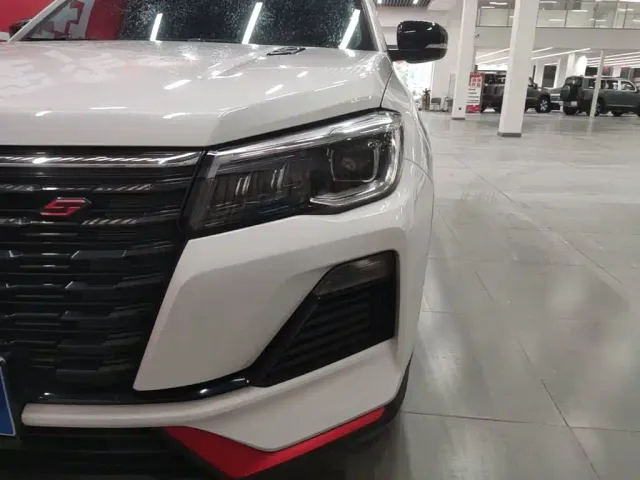 Changan CS75 — Фото автомобиля 15