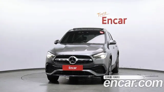 Mercedes-Benz GLA-Class — Фото автомобиля 3