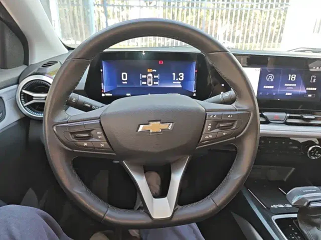 Chevrolet Monza — Фото автомобиля 10