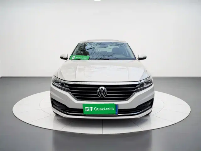 Volkswagen Lavida — Фото автомобиля 23