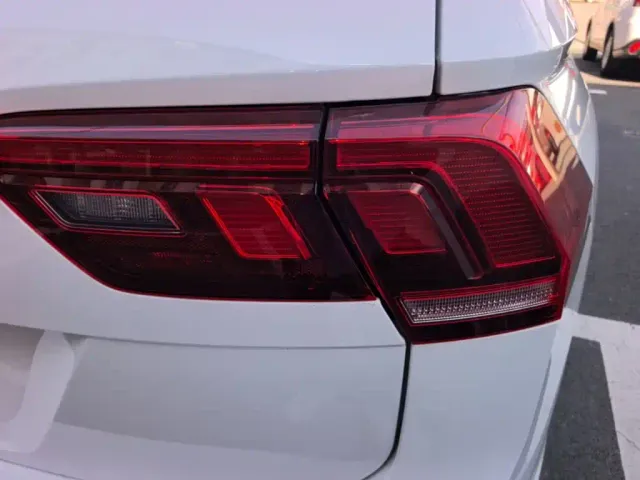 Volkswagen Tiguan L — Фото автомобиля 7