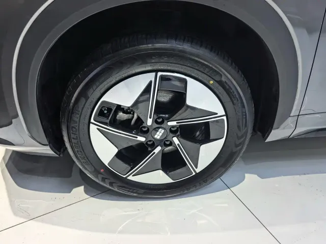 Geely Galaxy E5 — Фото автомобиля 5
