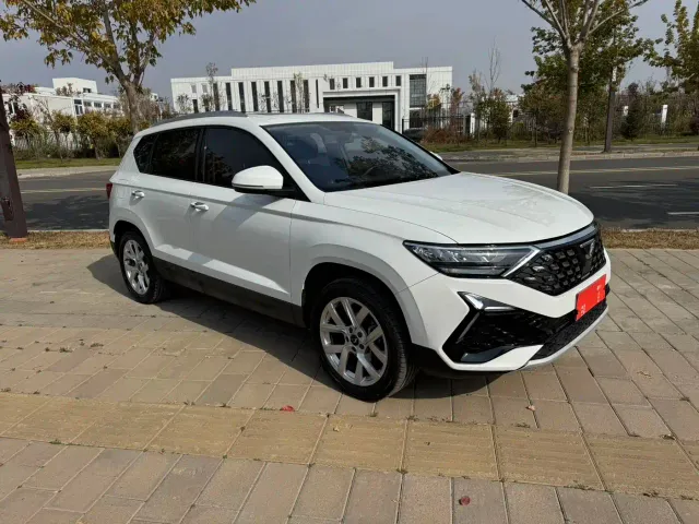 Jetta VS5 — Фото автомобиля 2