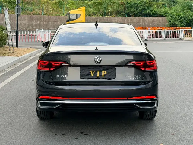 Volkswagen Sagitar — Фото автомобиля 12