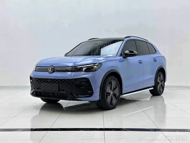 Фотография автомобиля — Volkswagen Tiguan L