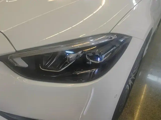 Mercedes-Benz C-Class — Фото автомобиля 5