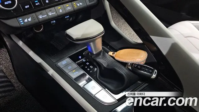 Hyundai AVANTE Avante (CN7) — Фото автомобиля 9