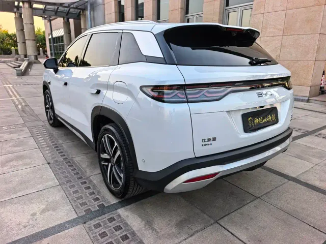 BYD Song L DM-i — Фото автомобиля 3