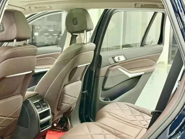 BMW X5 — Фото автомобиля 5