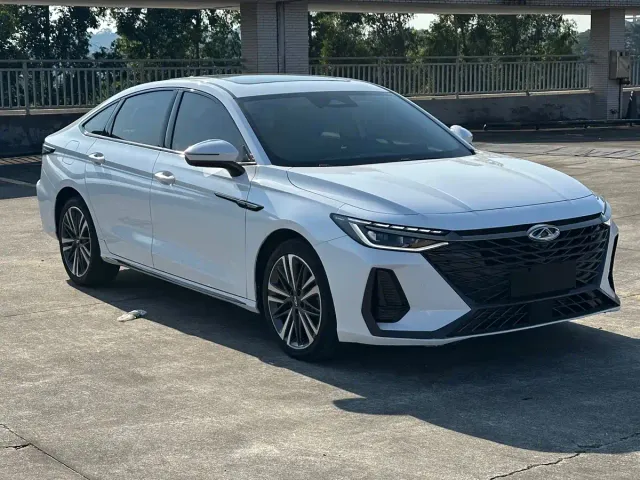 Chery Arrizo 8 — Фото автомобиля 3