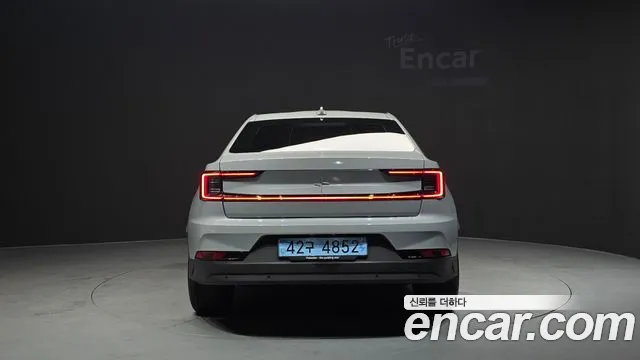 Polestar Polestar 2 — Фото автомобиля 4