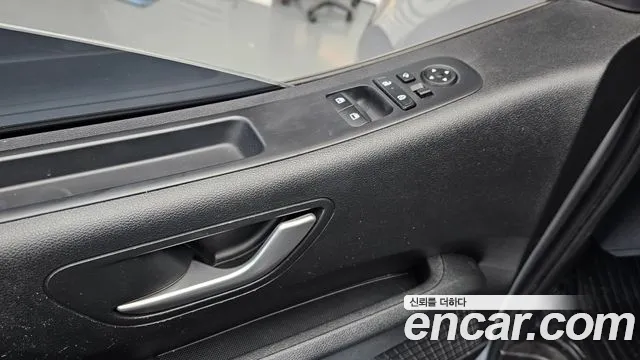 Hyundai Staria — Фото автомобиля 16