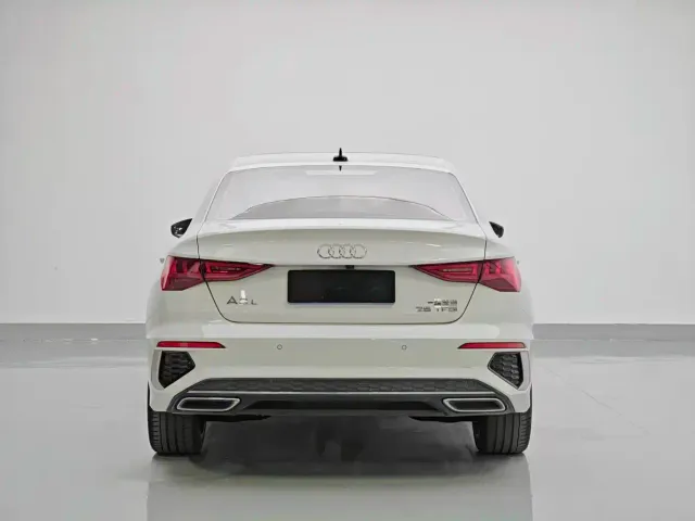 Audi A3 — Фото автомобиля 5