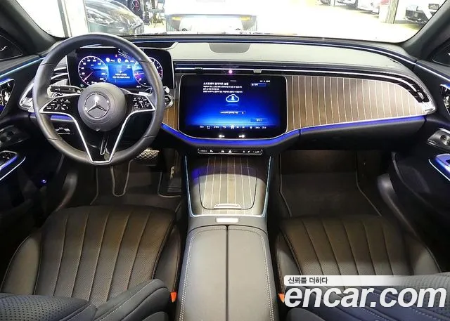 Mercedes-Benz E-Class E-класс W214 E300 4MATIC Exclusive — Фото автомобиля 4