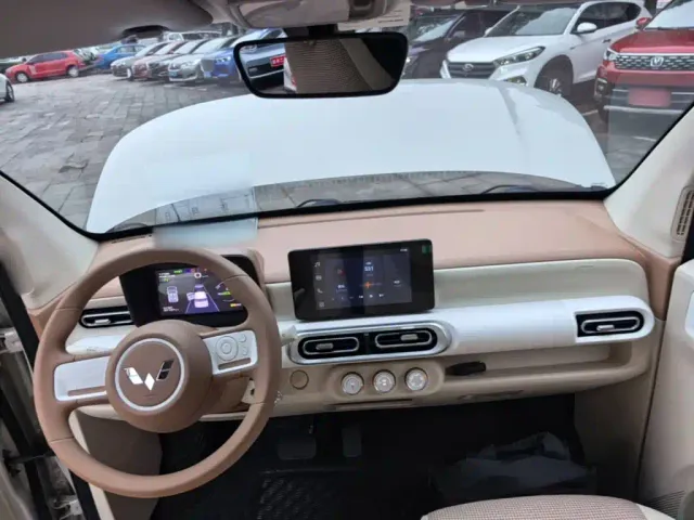 Wuling Hongguang Mini EV — Фото автомобиля 9