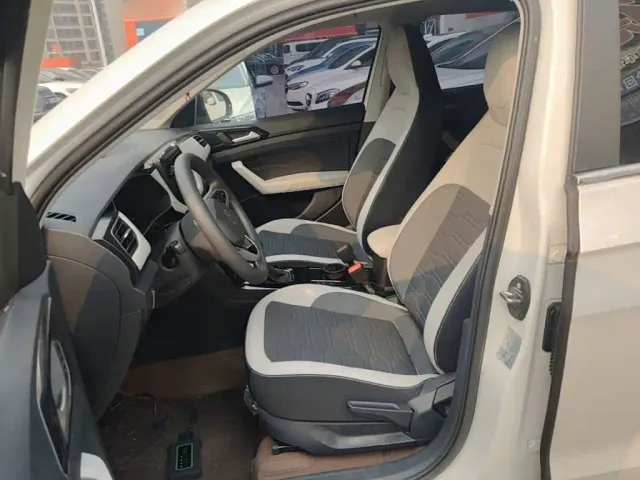 Volkswagen Tharu — Фото автомобиля 14