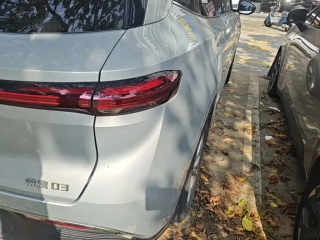 Besturn Yueyi 03 2025 445km Premium Selection Edition — Фото автомобиля 19