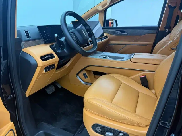 Wey Alpine — Фото автомобиля 6