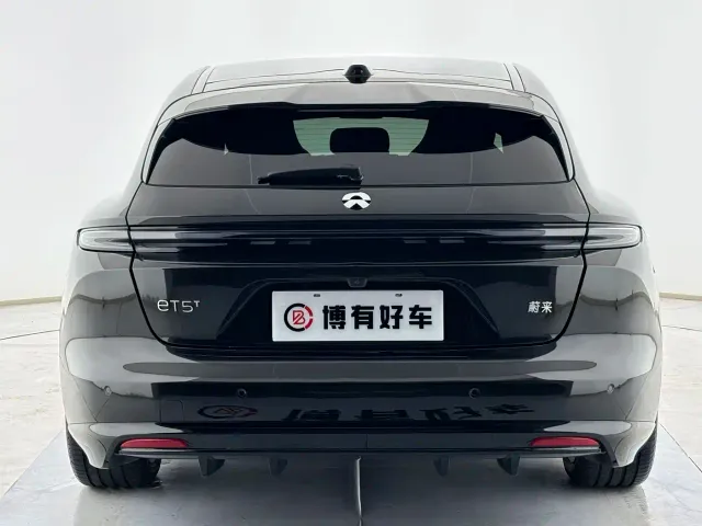 Nio ET5 Touring — Фото автомобиля 11