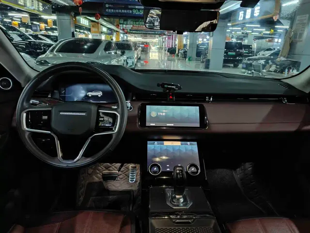 Land Rover Range Rover Evoque — Фото автомобиля 6