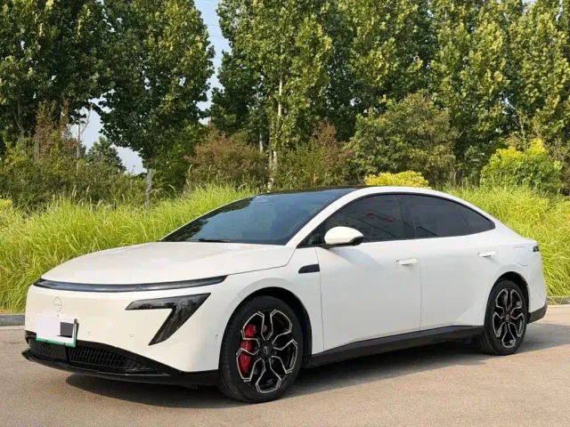 Фотография автомобиля — Nissan N7