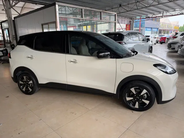 Wuling Binguo PLUS — Фото автомобиля 10